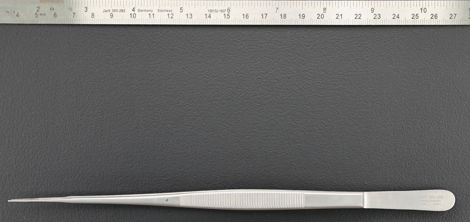 Jarit 285-128 Gerald Dressing Forceps, Serrated, STR, 9.25" - Ultrasonic Cleaned