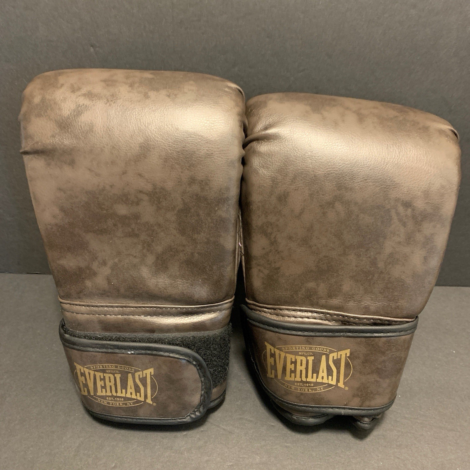 Everlast Brown Boxing Gloves L/XL Fux Weathering