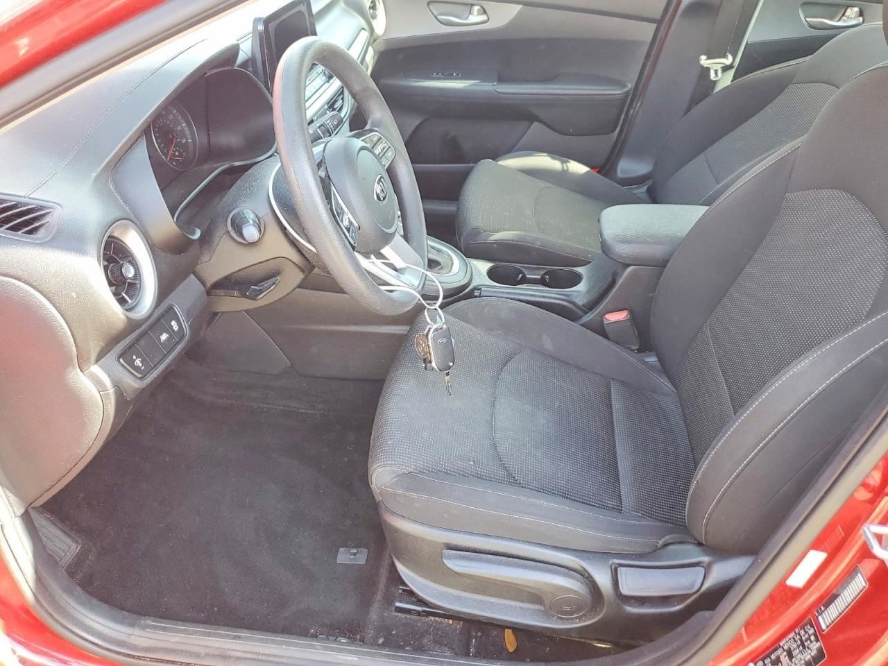 FORTE 2019 Glove Box 4978303