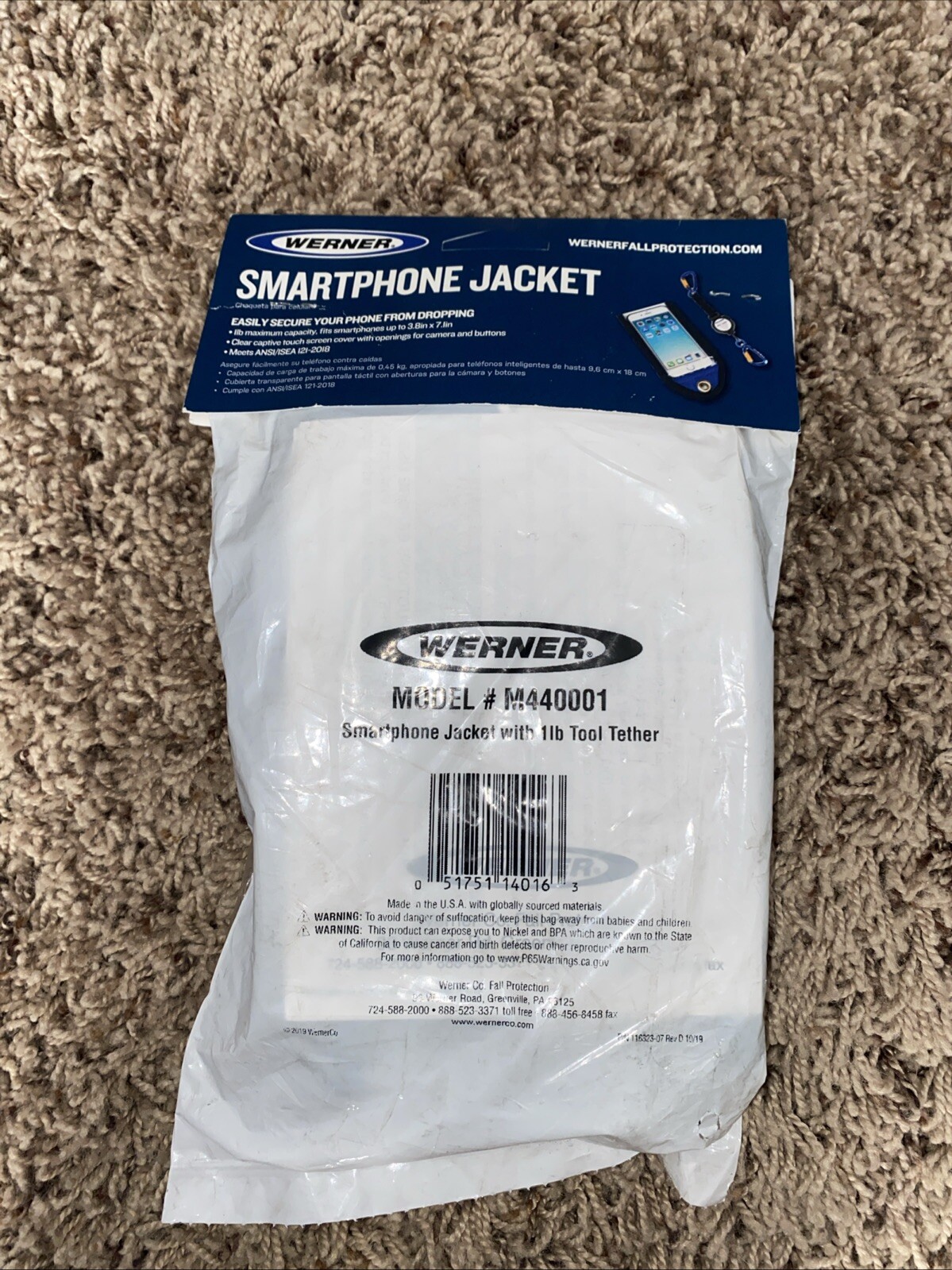 SMARTPHONE JACKET WITH 1 LB TOOL TETHER WERNER M440001