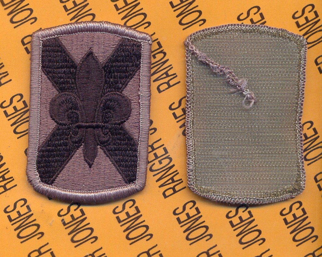 US Army 256th Infantry Brigade ACU w/ Hook ~3" uniform shoulder patch m/e
