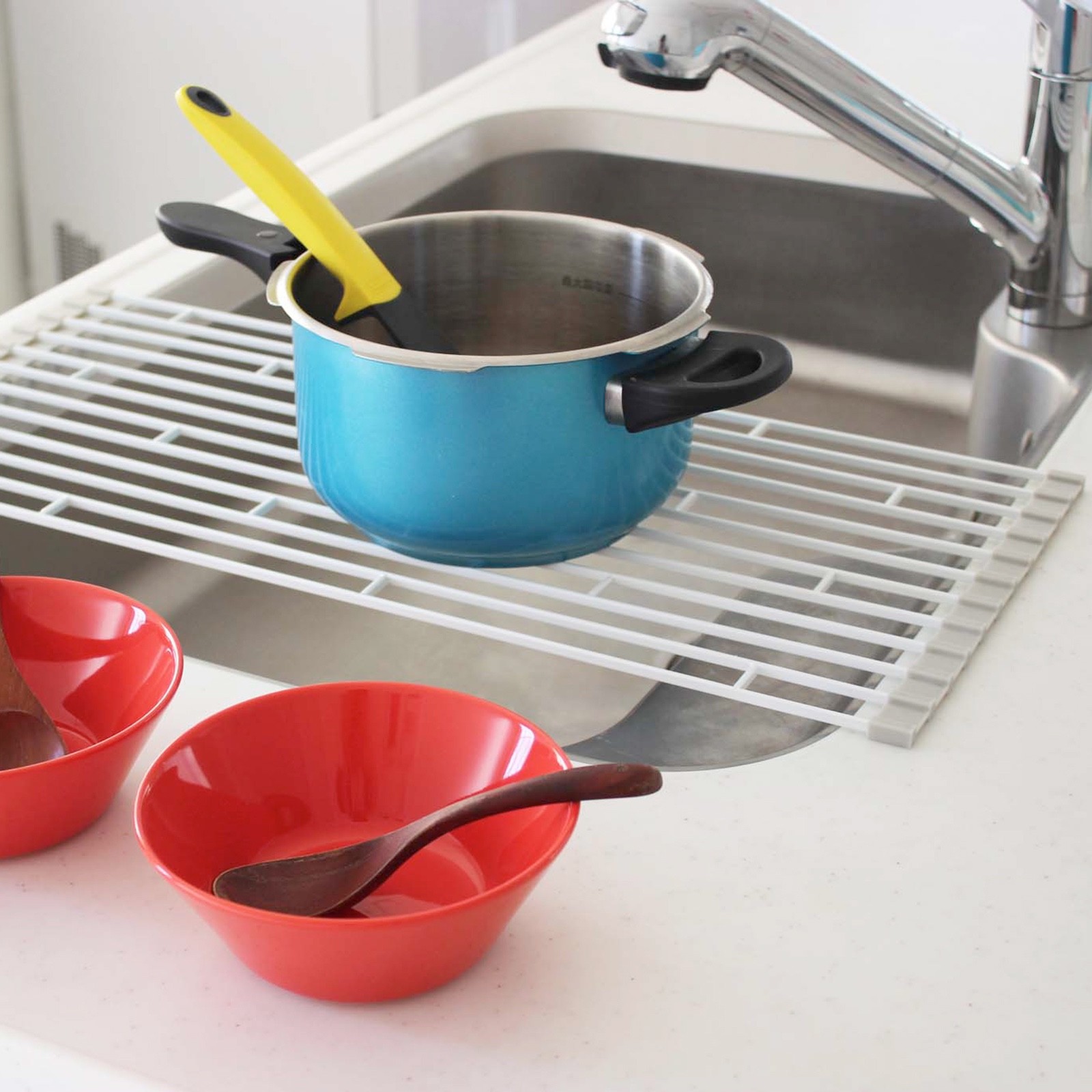Yamazaki Home PLATE Over-the-Sink Kitchen Dish Drainer