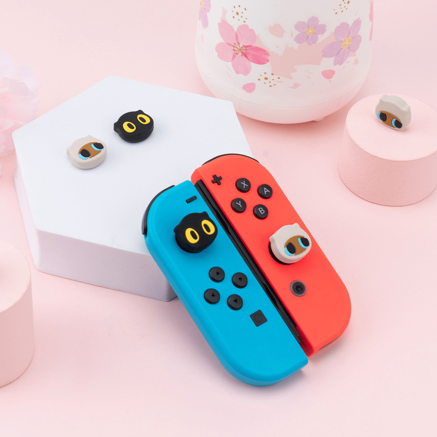 GeekShare Soft Joystick Cap For Nintendo Switch / Lite / OLED 4PCS Big Eyes Cats