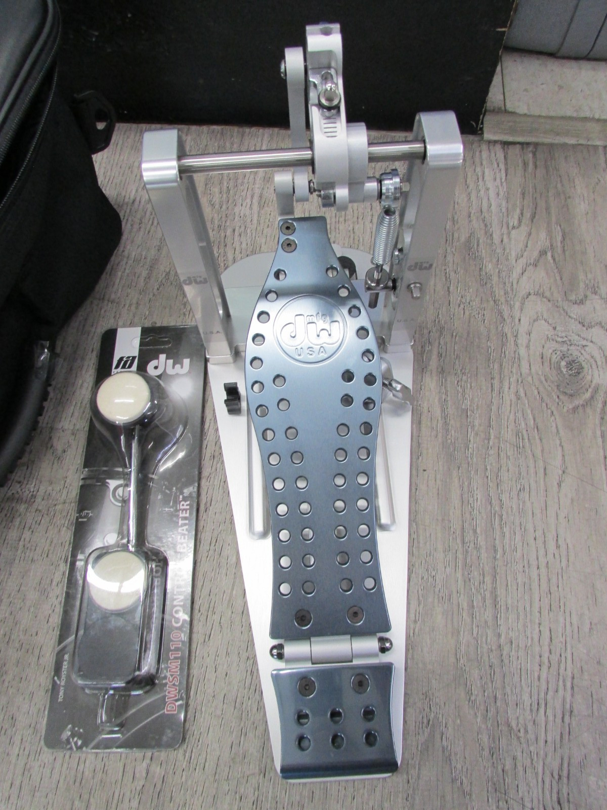 DW Drums Single Bass Drum Pedal Machined Direct Drive *NEW OPEN BOX*