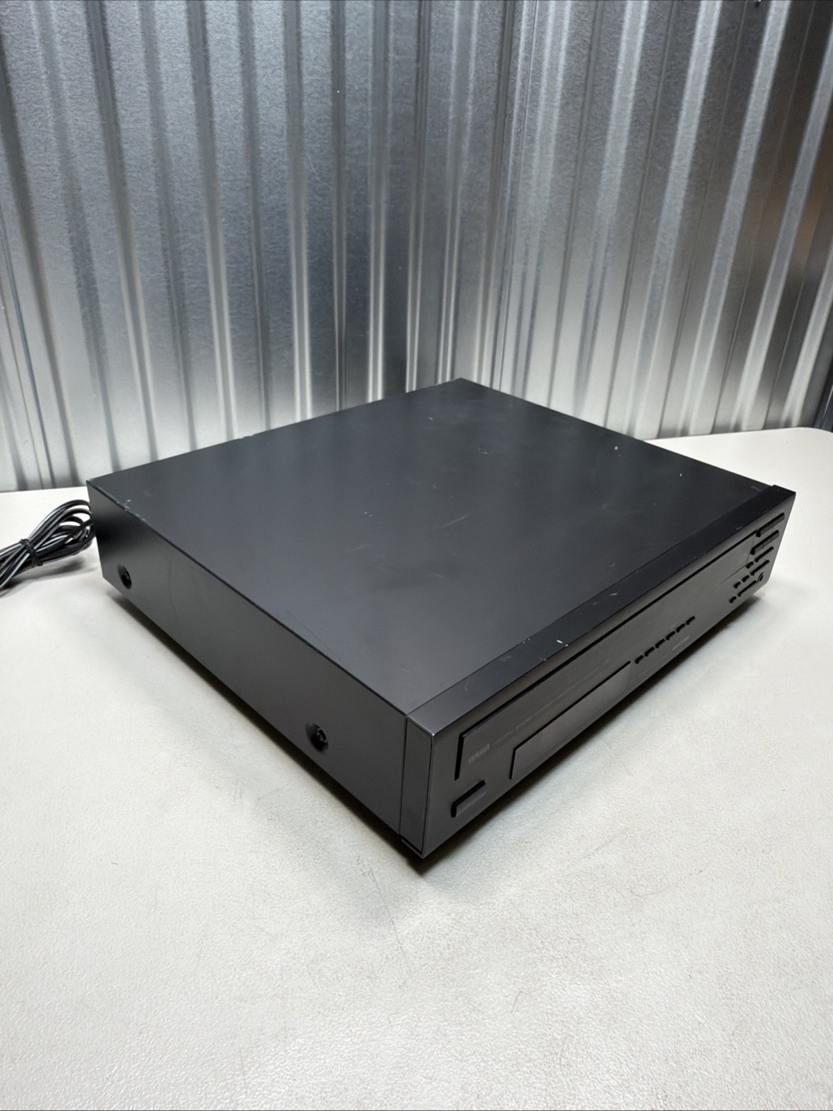 Yamaha CDC-615 Compact Disc CD Player Changer Carousel No Remote - Works!