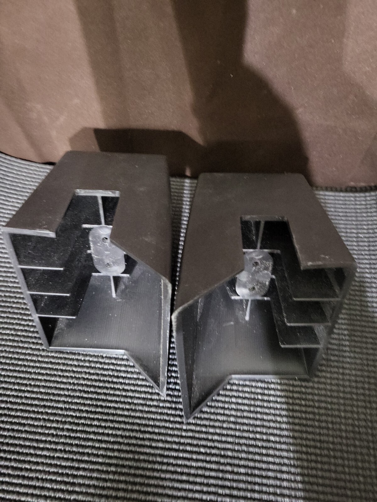 Proform XP 542e Treadmill Rear Feet Levelers
