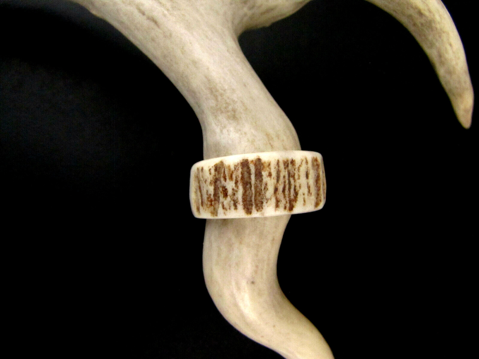 HANDCRAFTED OOAK SHED DEER, ELK ANTLER RING,SIZE  9 3/4, R-383