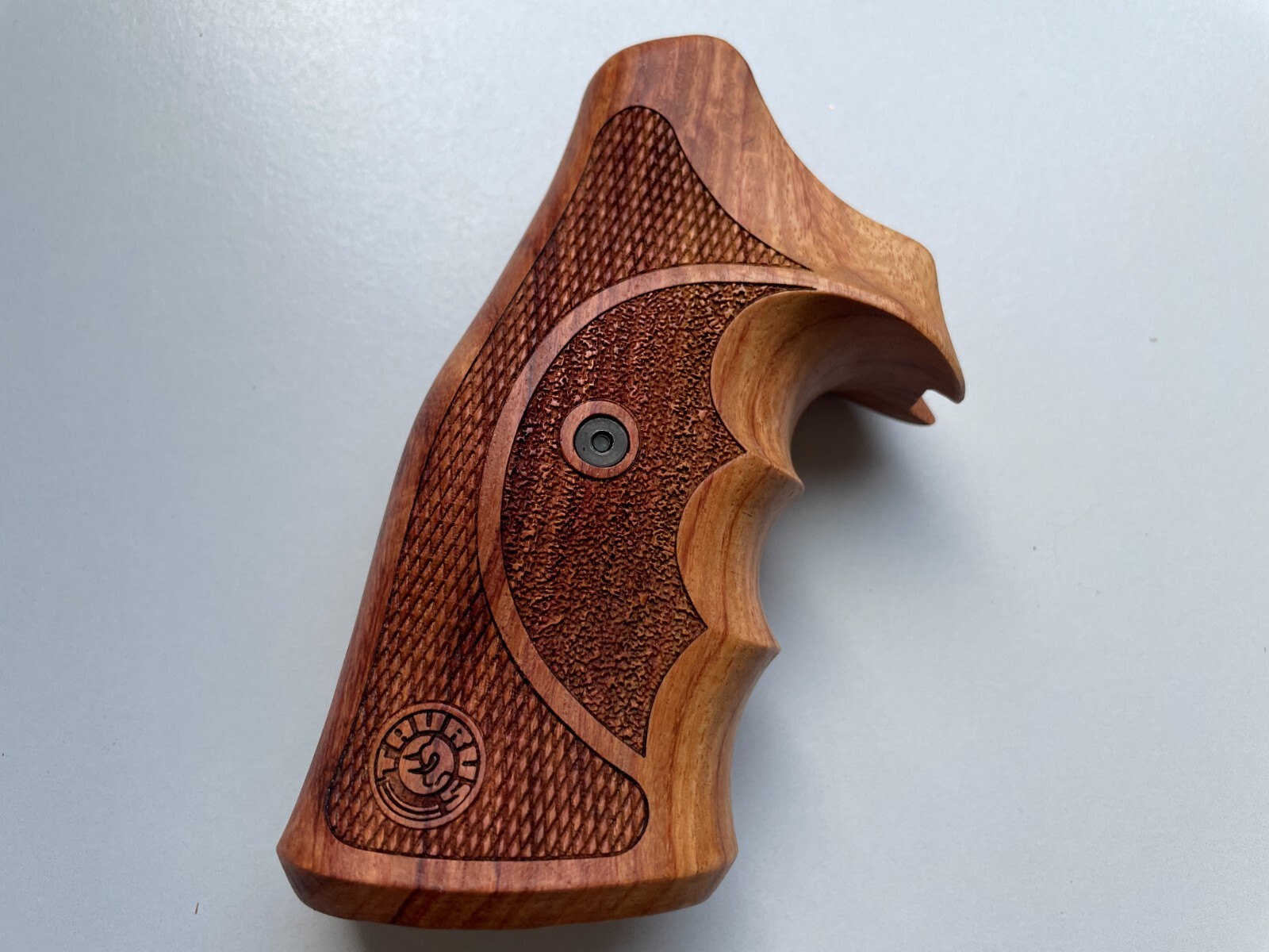 Cool Wood Decorative Target Grips Compatible with Taurus Medium/Large Square
