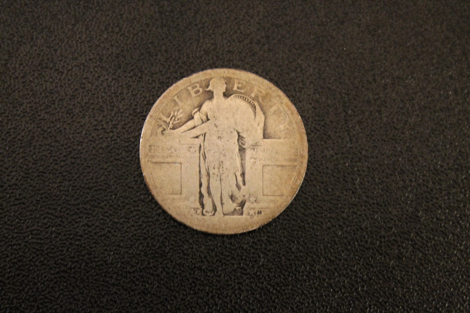 1917 D Standing Liberty Quarter Type 1 No Date T1 Variety US Silver 25 Cents #1