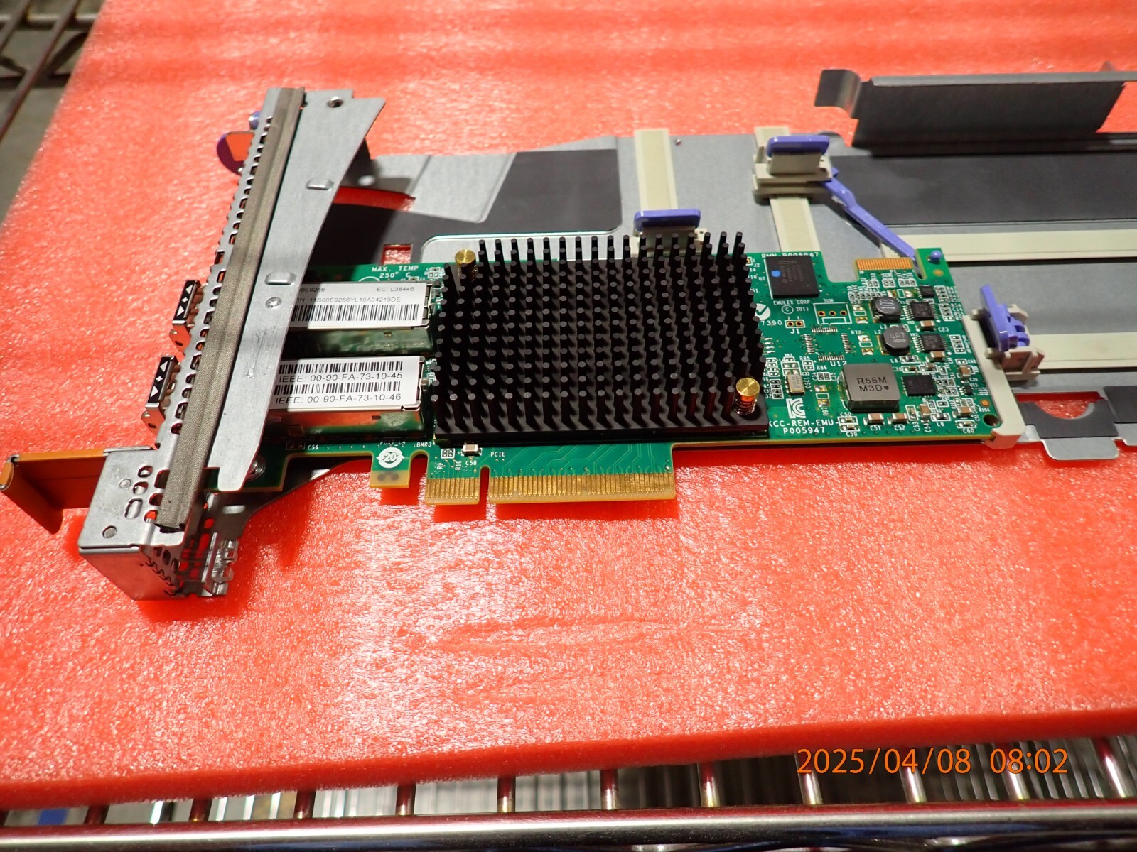 IBM 00E9266 16Gb 2-Port PCIe2 x8 SR SFP+ FC Fibre Channel Host Bus Adapter