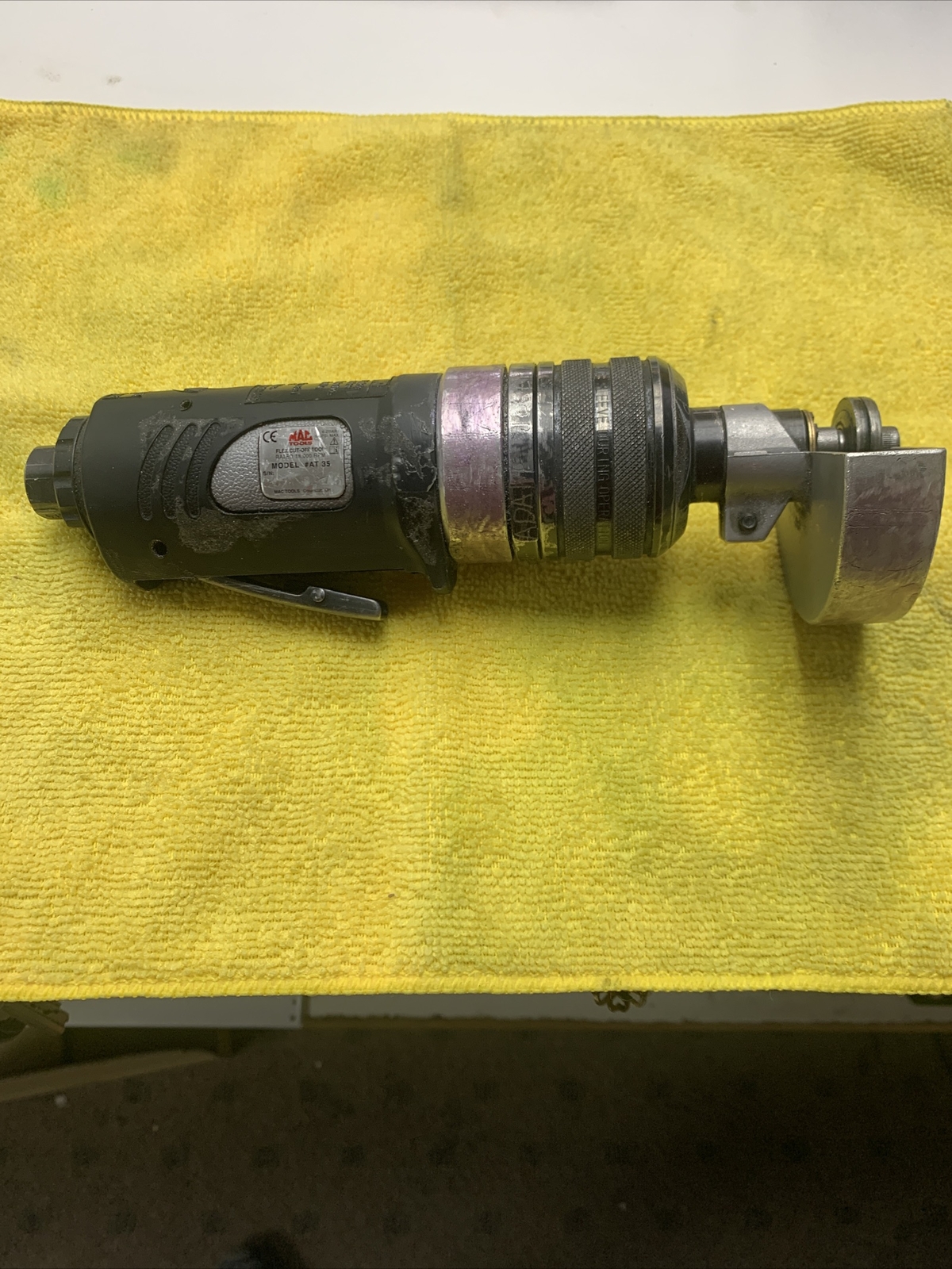 Mac Tools AT 35 Head Cut Off Tool
