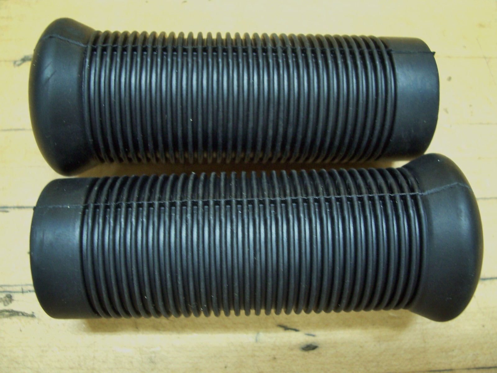 Minibike Foot Peg Rubber Covers Mini Bike Footpegs Rupp and Others 7/8"