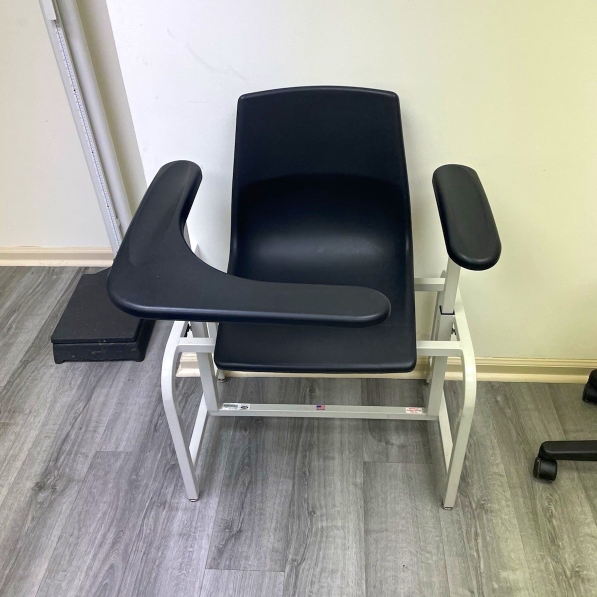 Clinton Black Medical Examination Table Chair with Armrests - Used