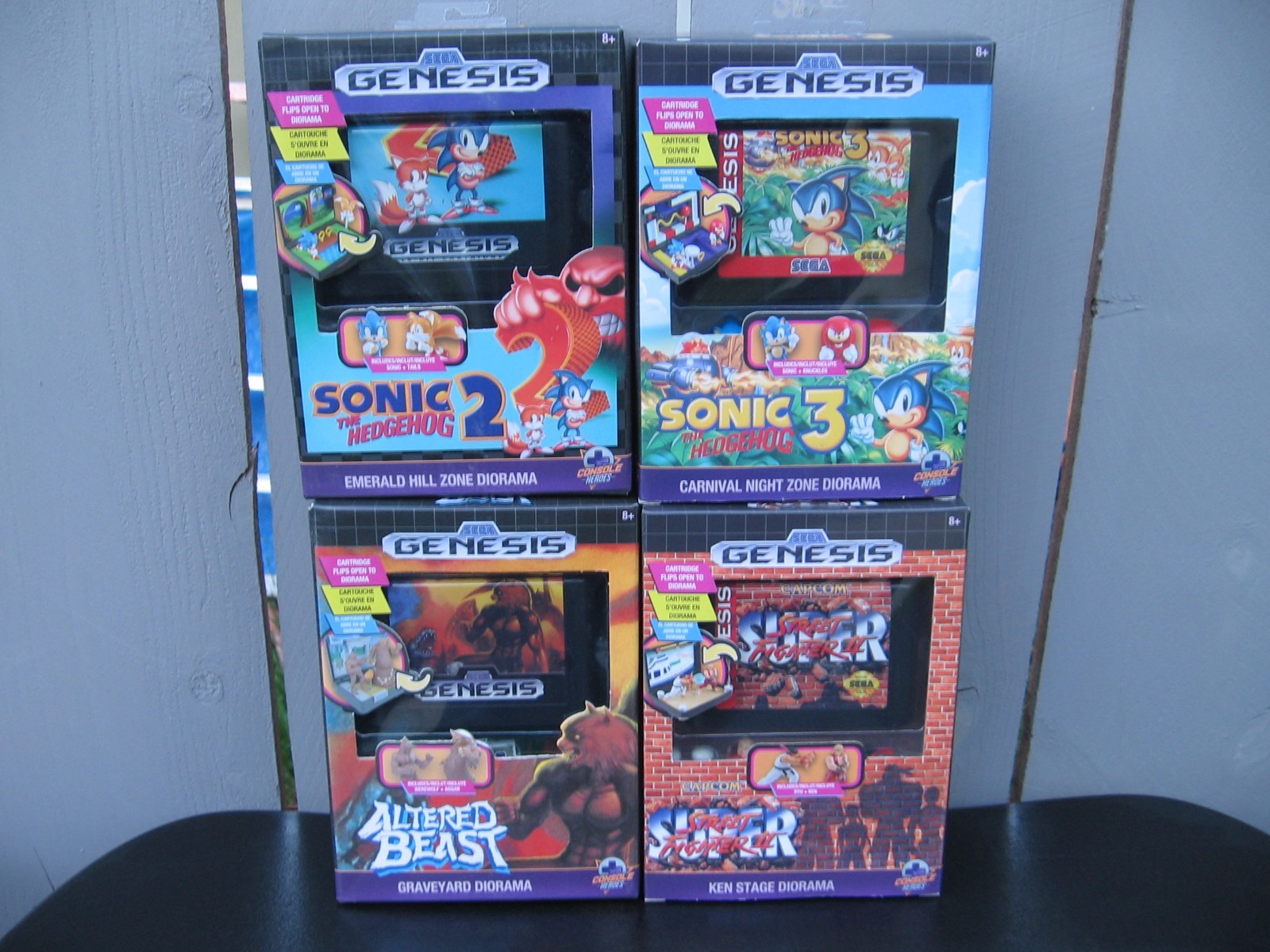 Sega Genesis Console Heroes lot: Street Fighter Altered Beast Sonic Hedgehog 2 3