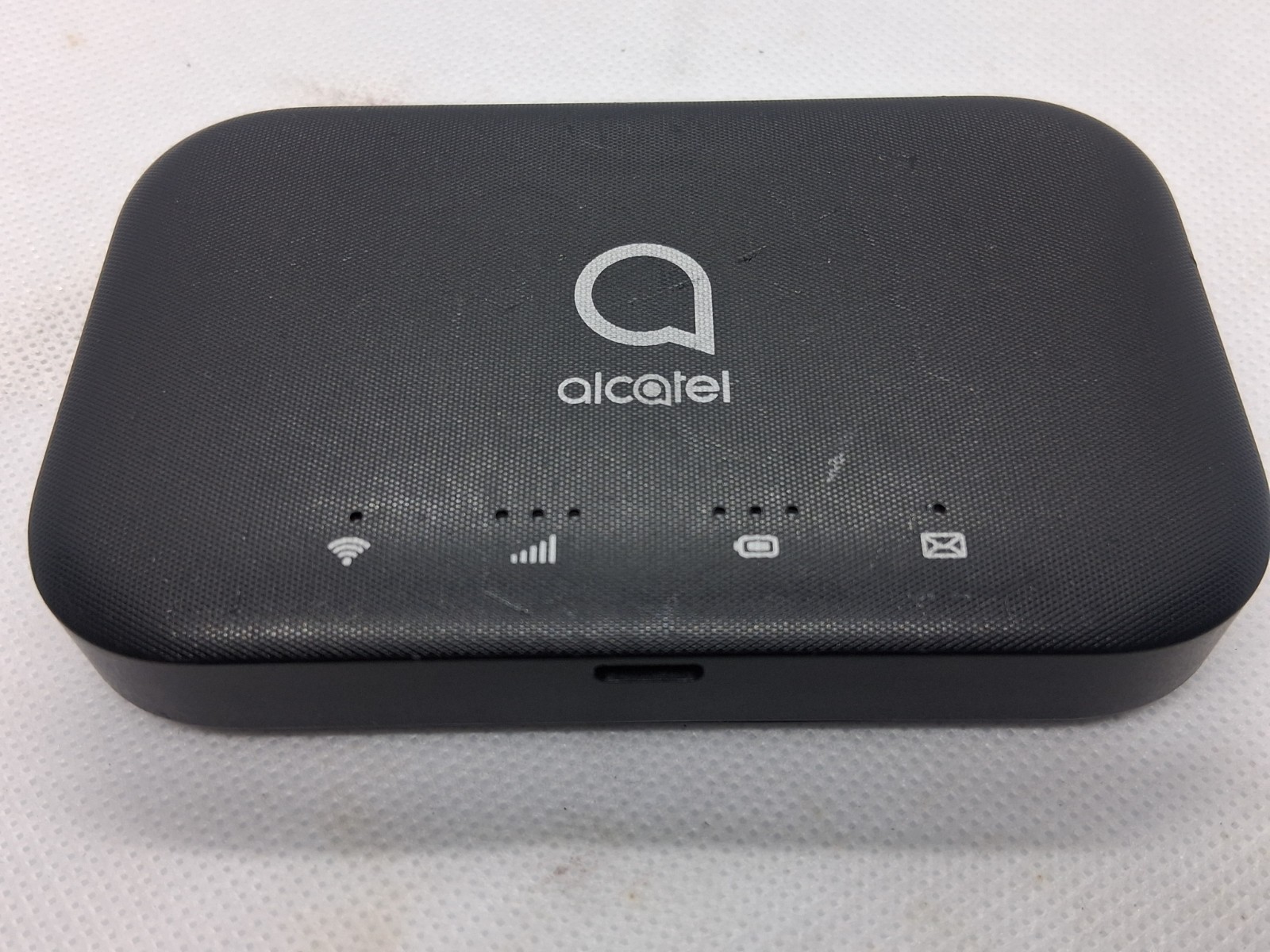 Open Box ALCATEL LINKZONE® 2 Wi-Fi LTE Hotspot MW43TM T-Mobile & GSM Unlocked