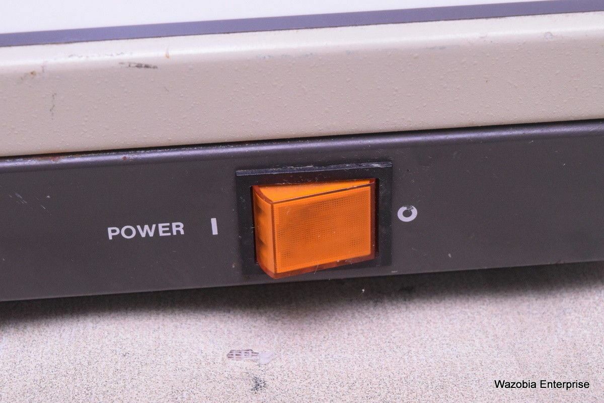 BIO-RAD COMPUTER CONTROLLED ELECTROPHORESIS MODEL 3000XI