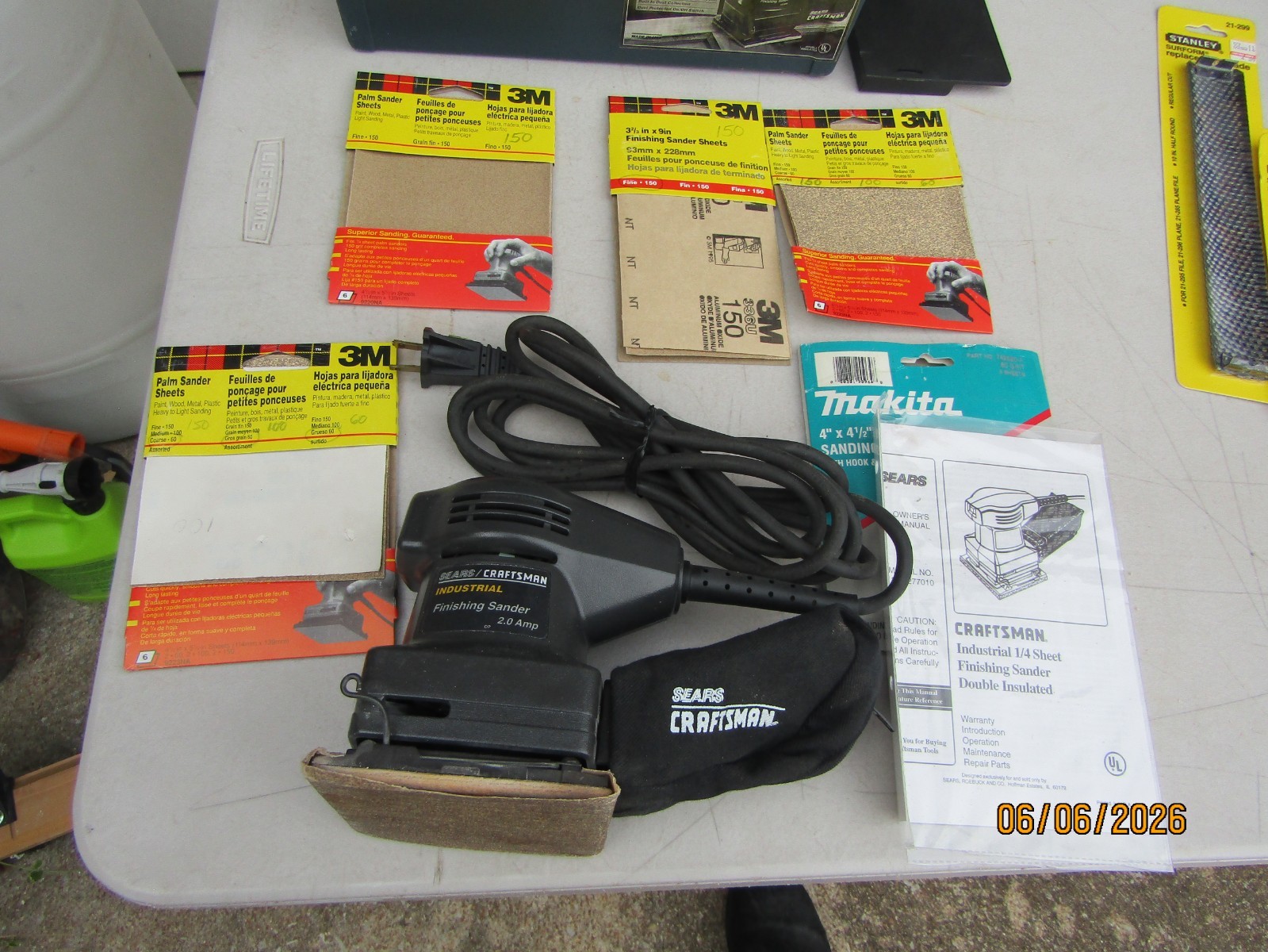 Craftsman 1/4 Sheet Dustless Finishing Sander Industrial 27701 USA Case Paper