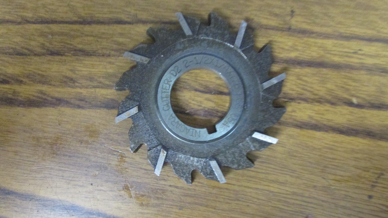 Niagara 2.5" x 1/4" x 7/8" HSS Slot Milling Cutter