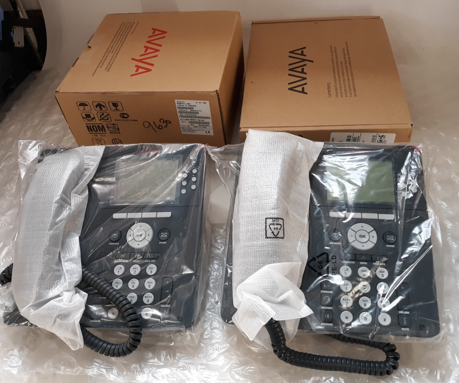 Avaya Bundle 9630G + 9630 IP Phone Charcoal Gray w/ Handset+Cord+Stand