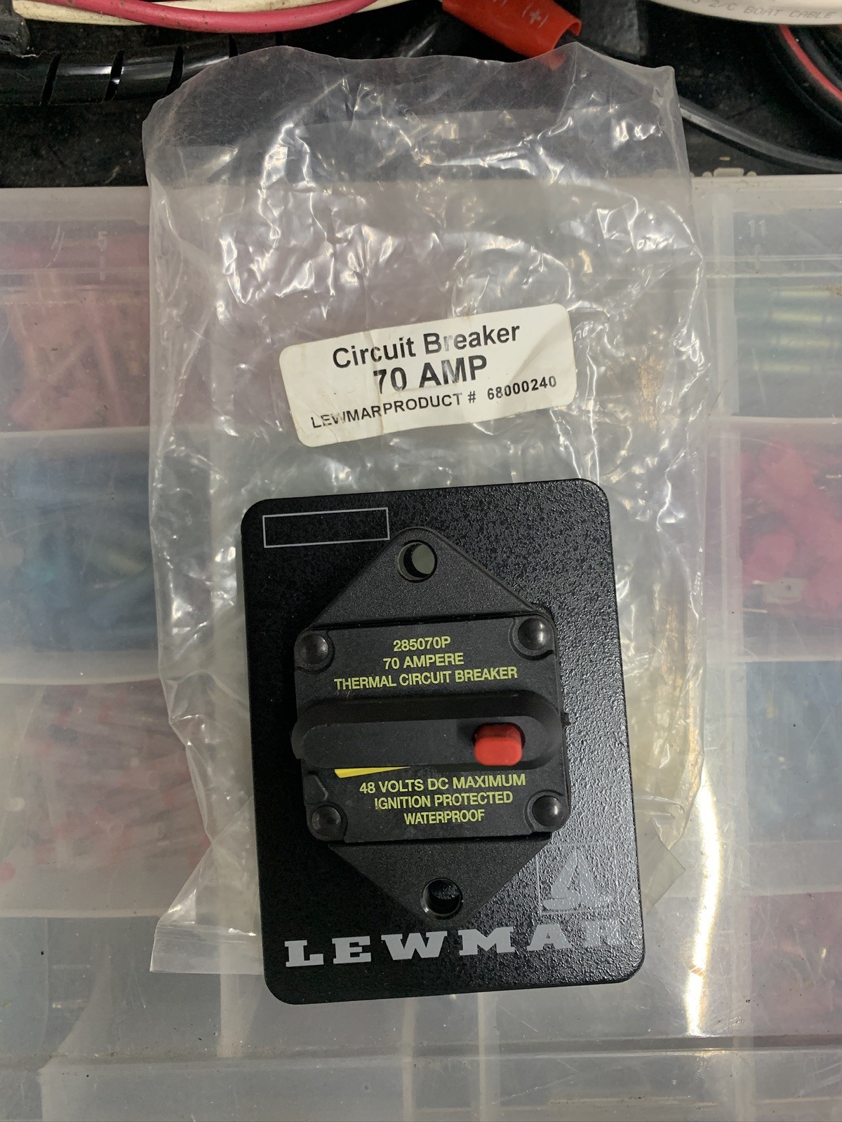 LEWMAR 68000240  70AMP BREAKER WITH PANEL 4 X 3 NIB