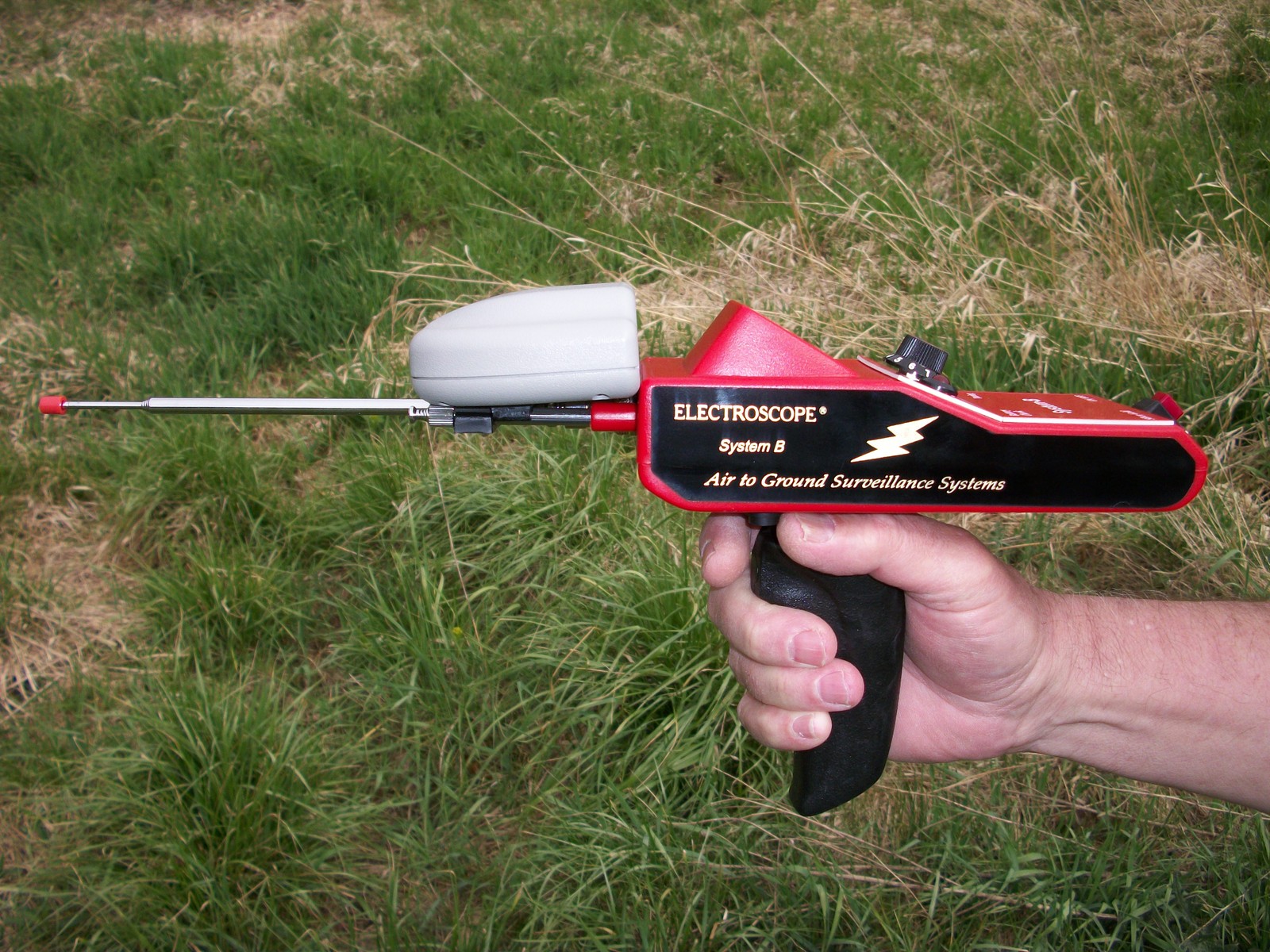 LONG RANGE GOLD & SILVER LOCATOR METAL DETECTOR MADE IN US DEEP ACCURATE RANGE