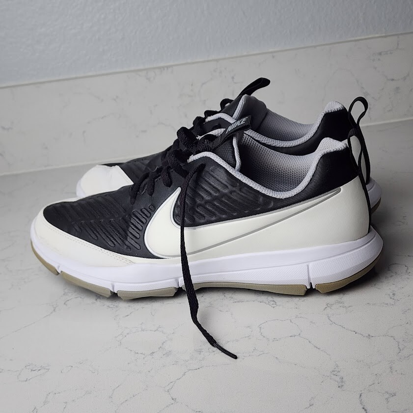 Nike Men's Explorer 2 Golf Shoes 849957-005 Size 7 Black White Metallic Silver