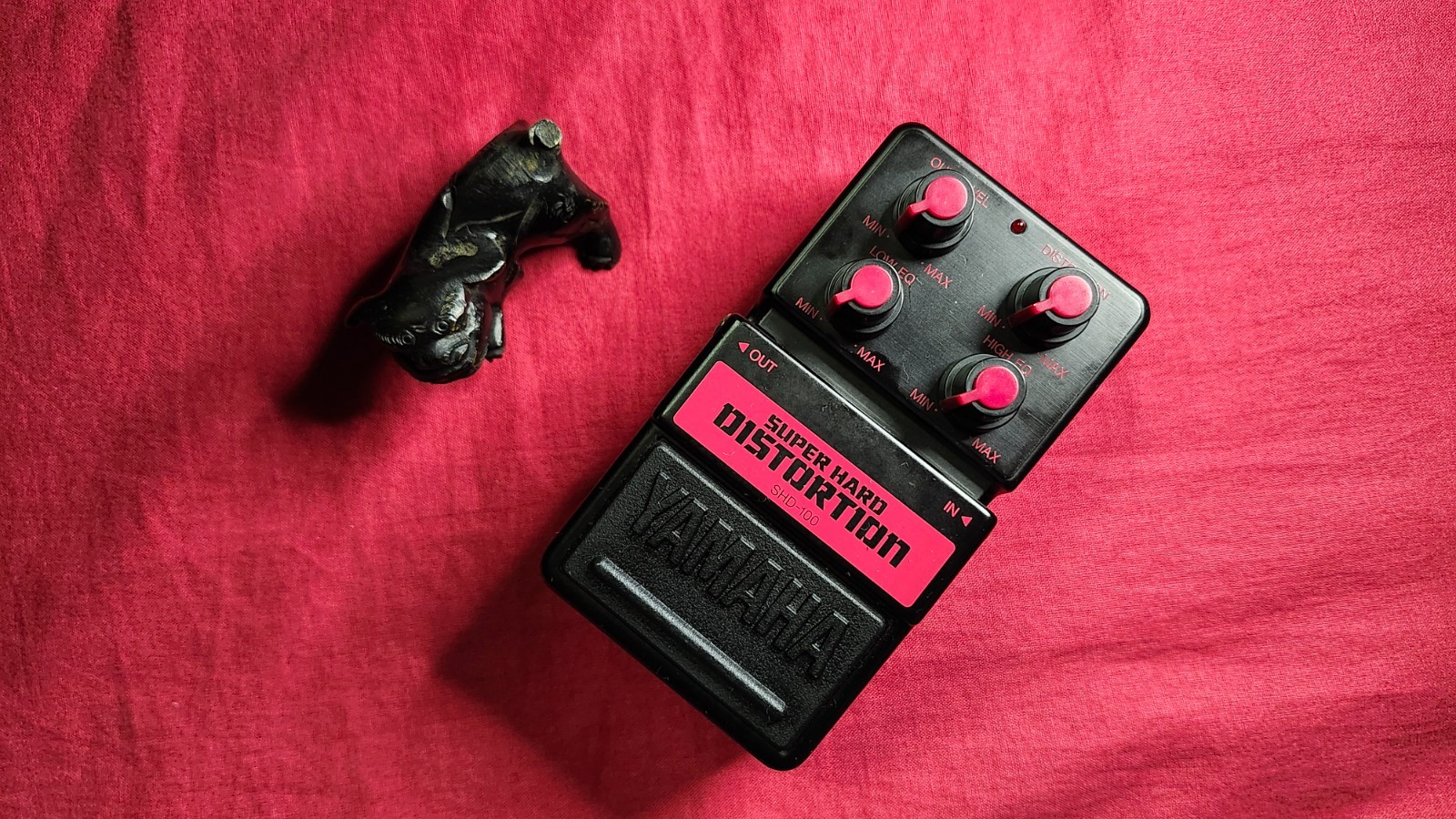 YAMAHA SHD-100 Super Hard Distortion Guitar Effect Pedal