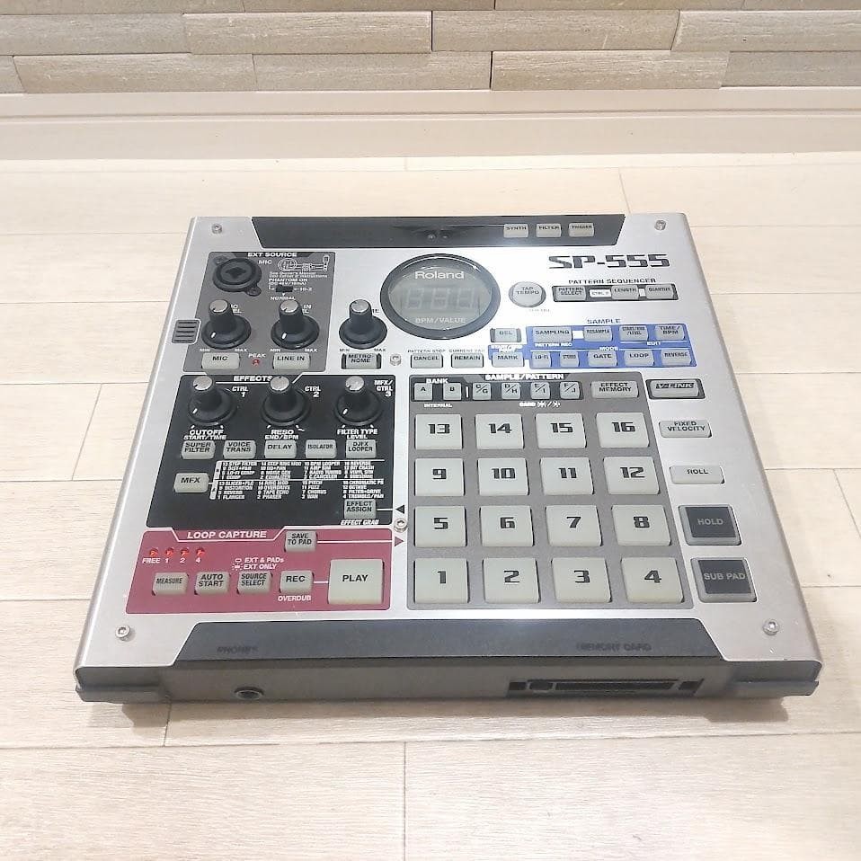 Roland SP-555 Sampling Groovebox Sampler Tested SET