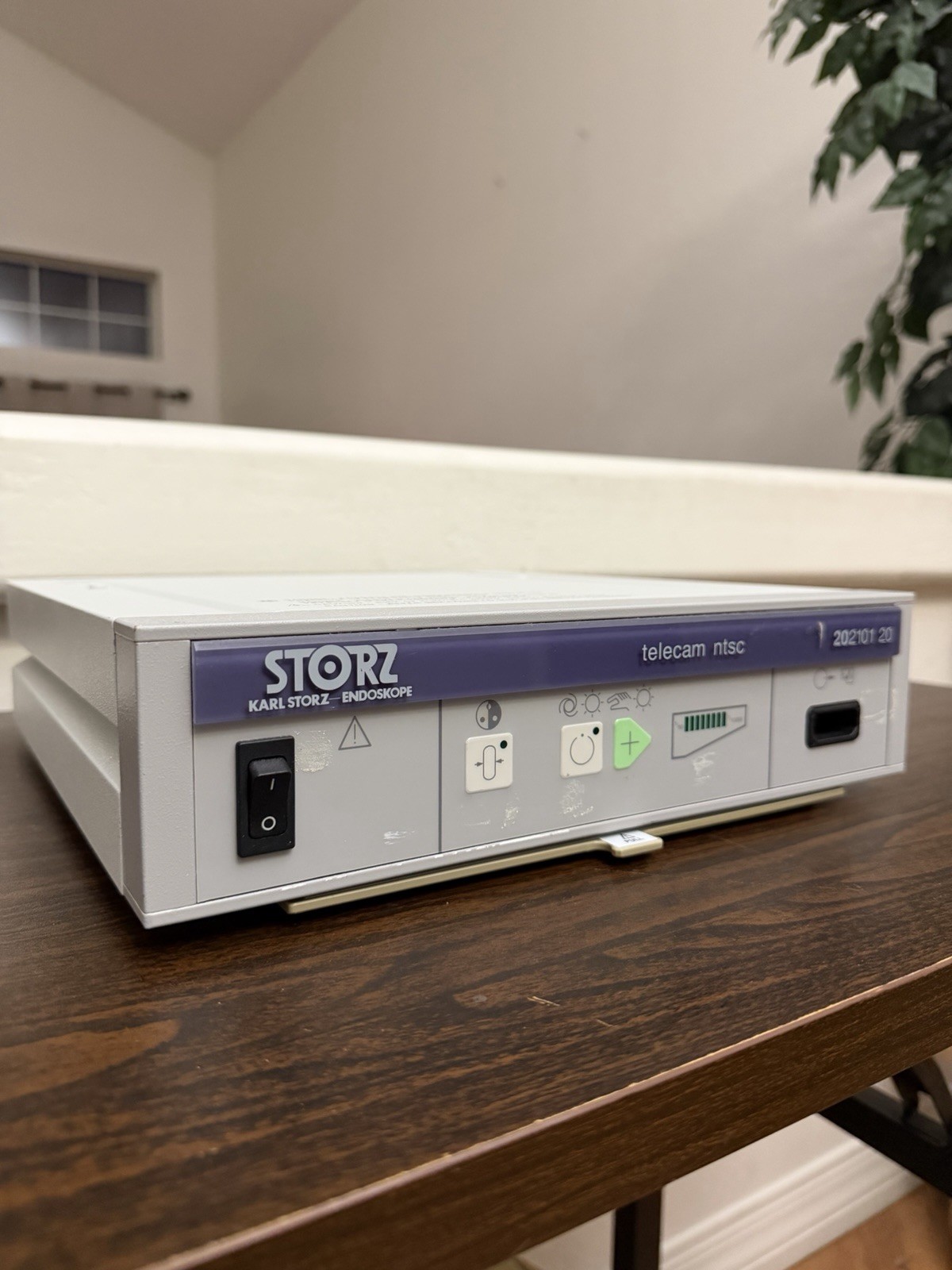 KARL STORZ 202101 20 TELECAM NTSC VIDEO CAMERA CONTROLLER