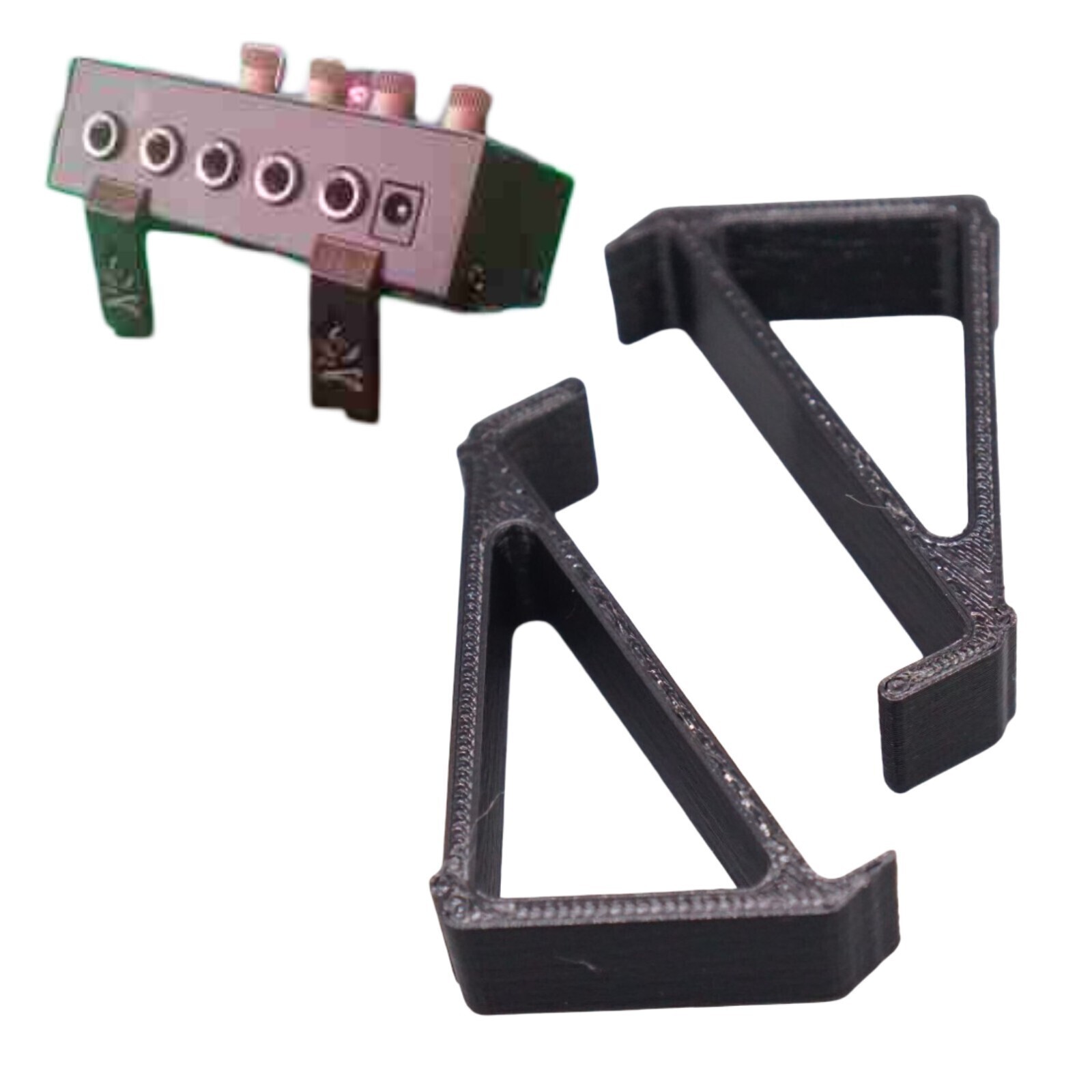 Convenient Angled Stand for Behringer HA400 Amplifier & MX400 Mixer