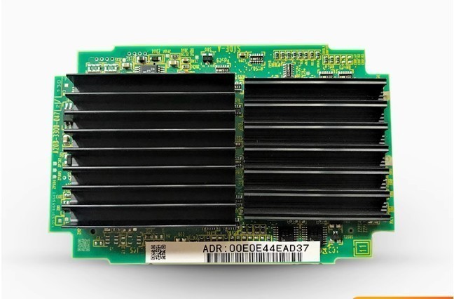 New Fanuc A20B-3300-0472 Free Shipping New in Box New Factory Sealed PLC 1PC US