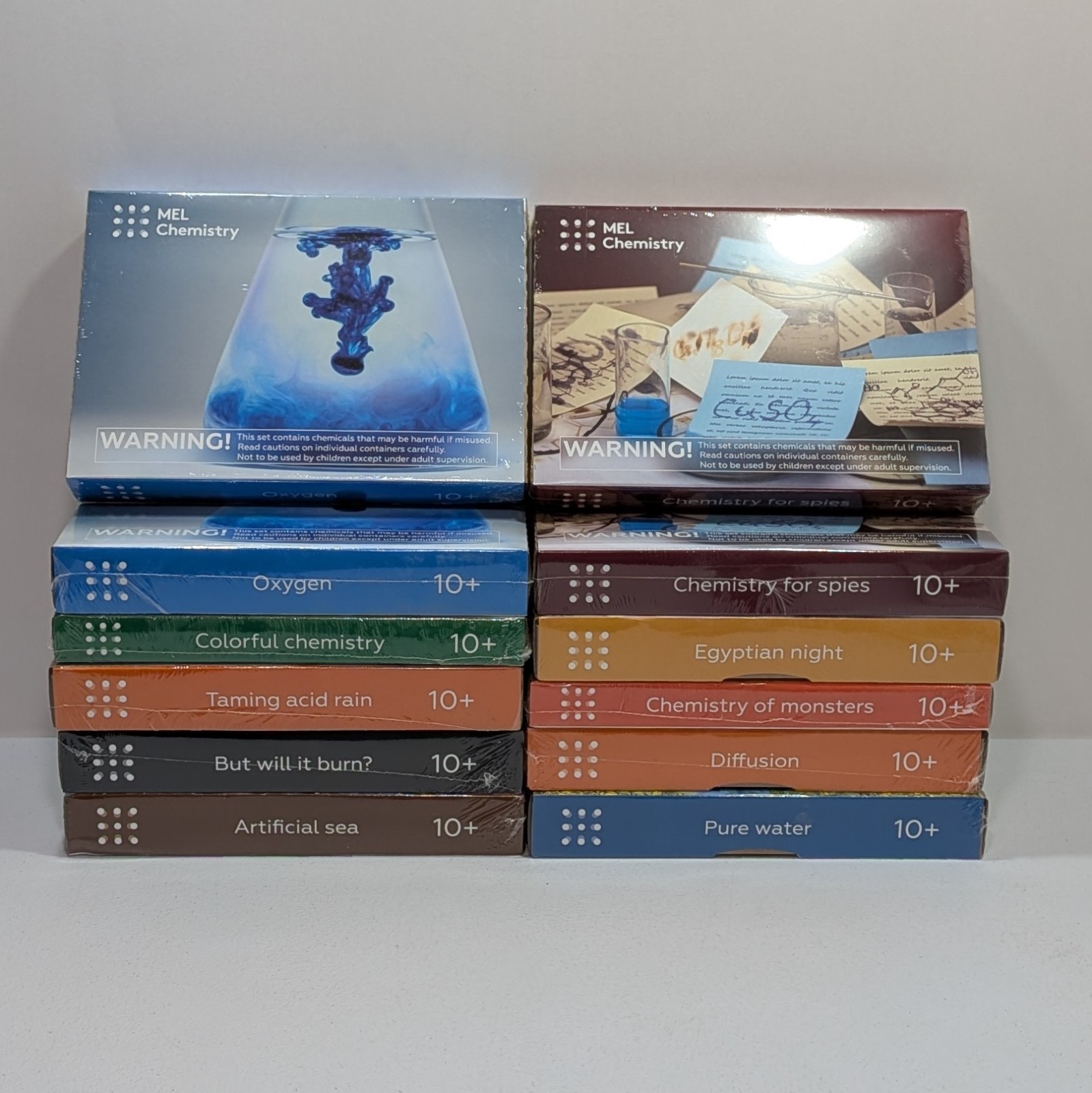 New MEL Chemistry Starter Kit with 12 Experiment Sets Homeschool Science