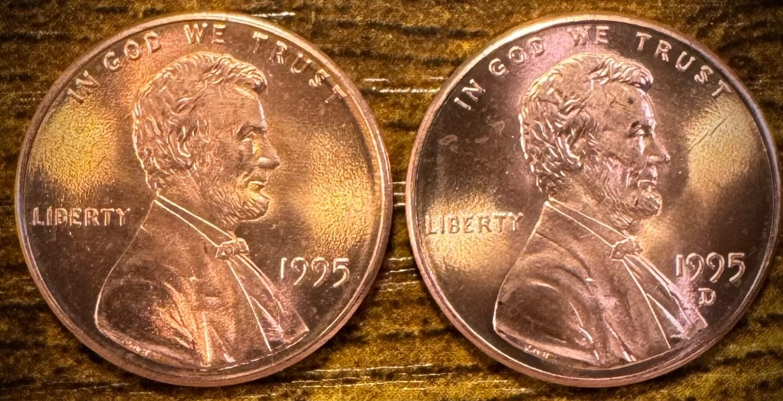 1995 P & D Lincoln Memorial Cent BU 2 Coin Set From Original Rolls
