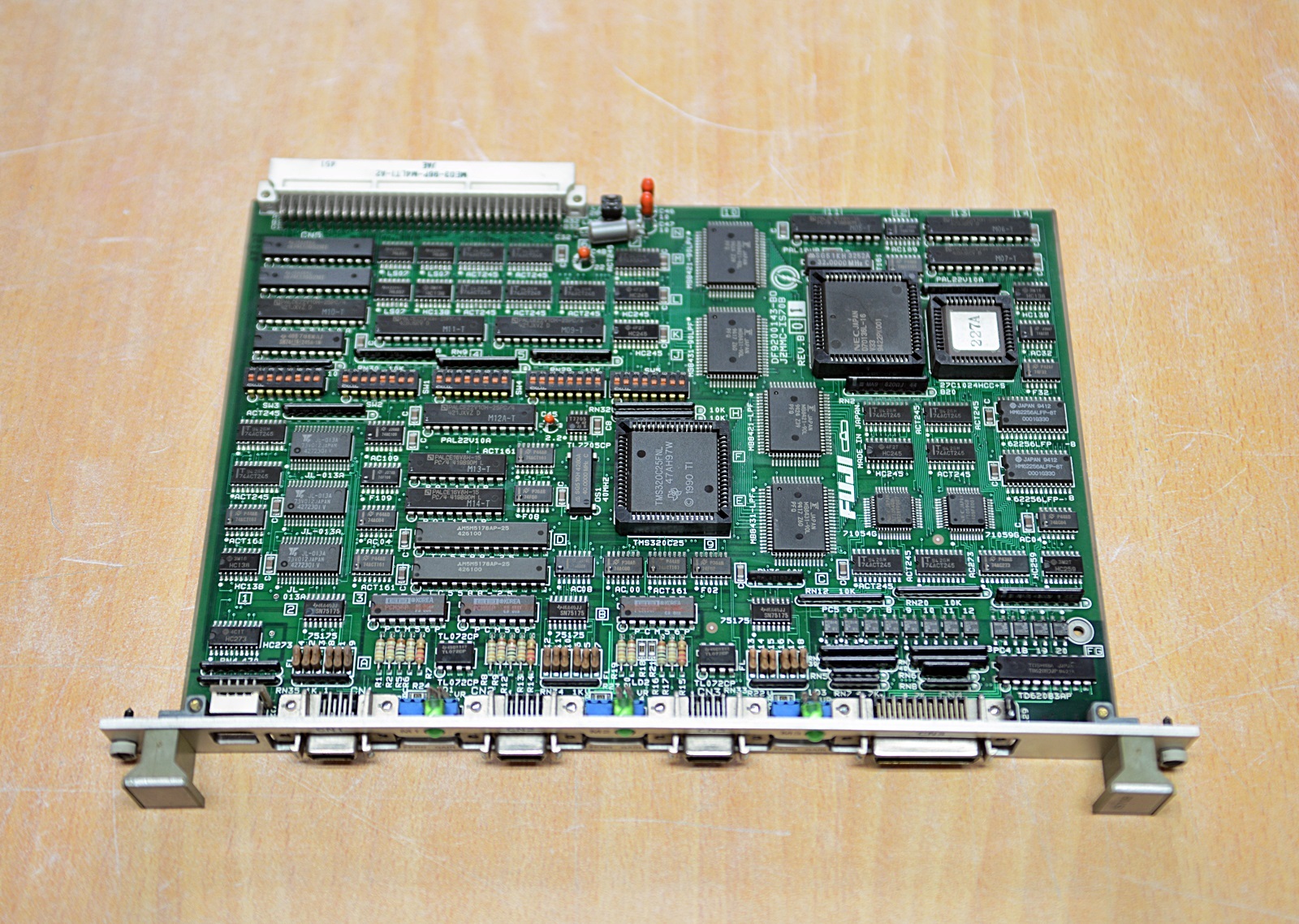 FUJI IS70B VME BOARD IS70B free ship
