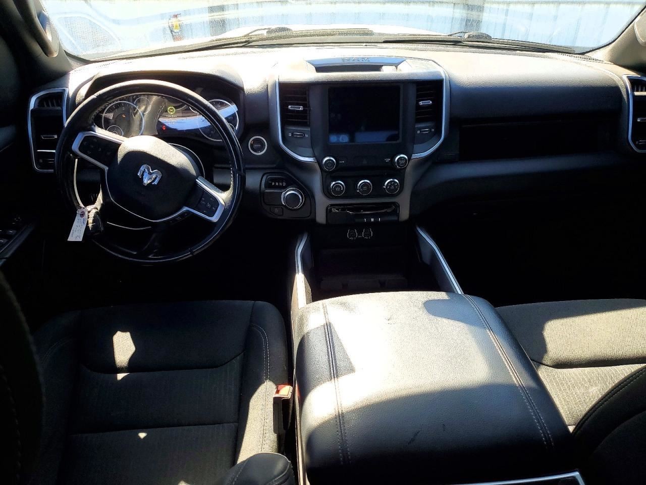 TDODR1500 2020 Glove Box 4992874