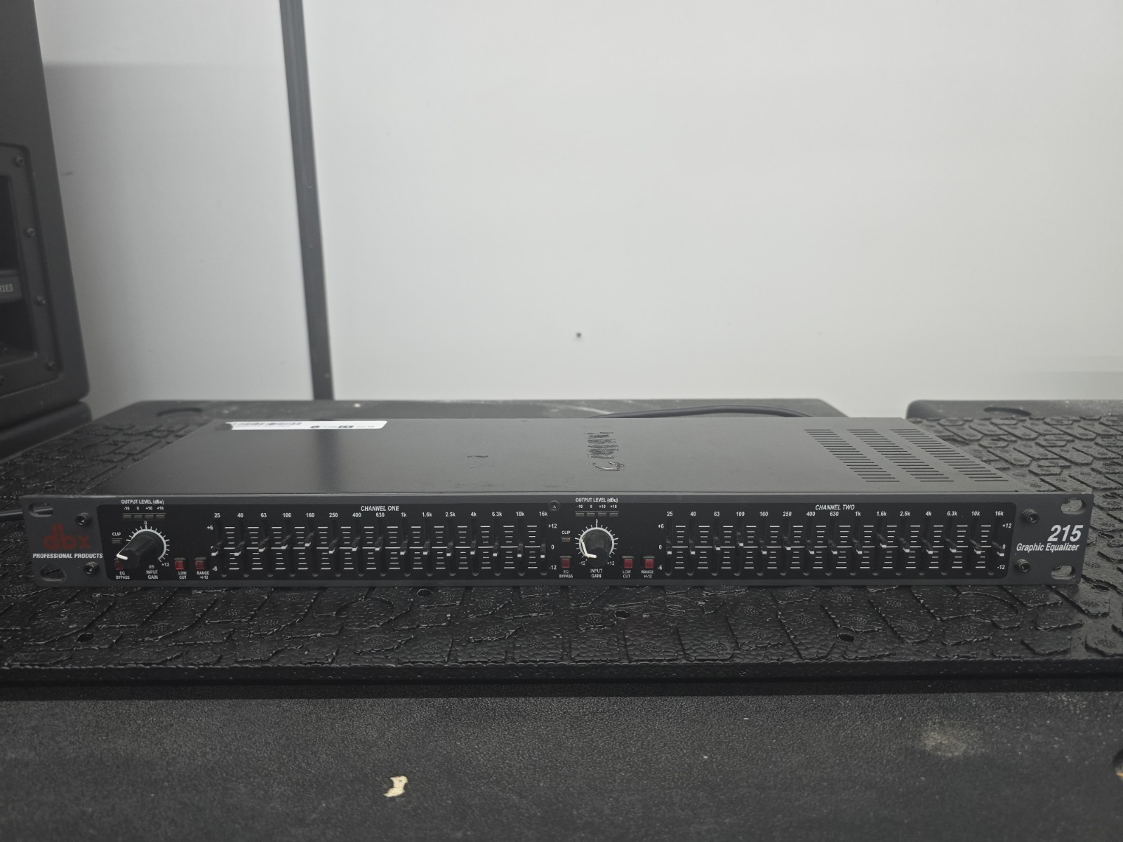 Dbx Graphic Equalizer Dbx215v 2 Channel Eq