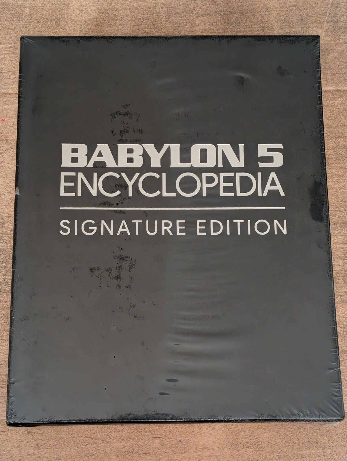 Babylon 5 Signature Edition Encyclopedia – New & Sealed – Rare Collectible