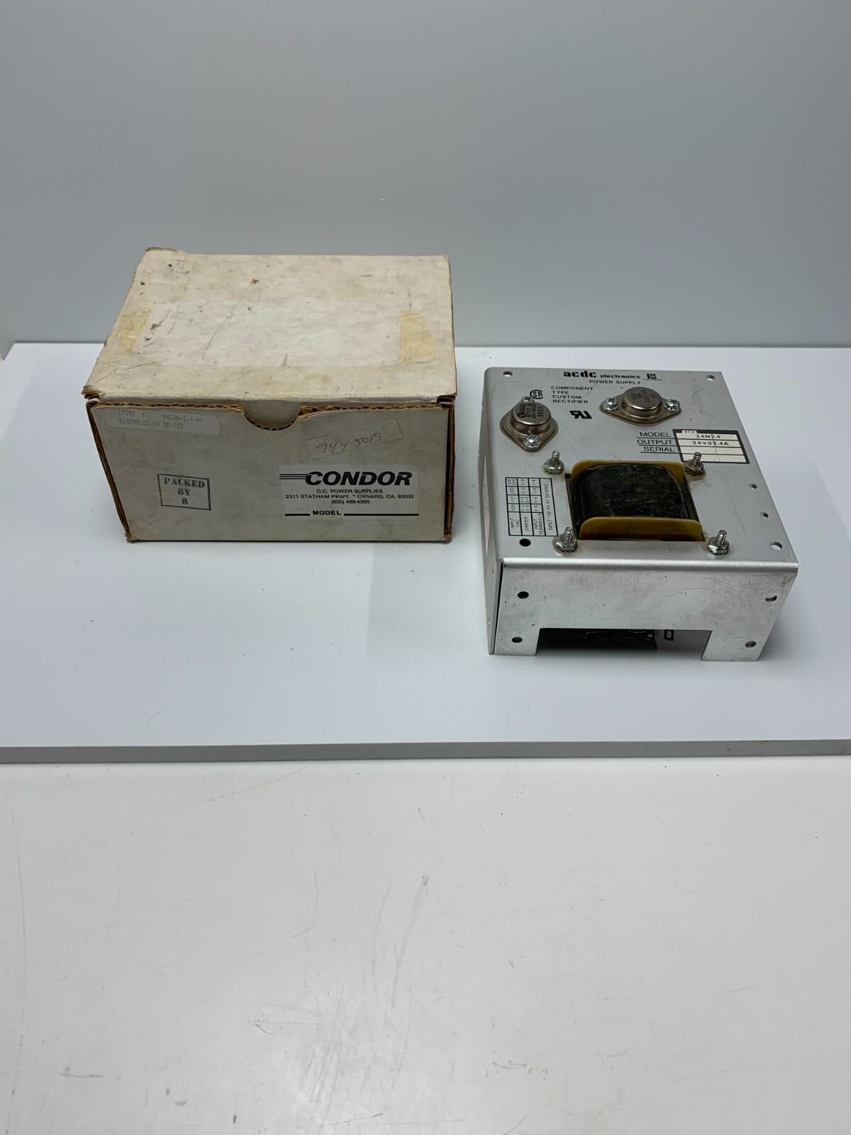 New! acdc Electronics Model 24N2.4 Power Supply 24V
