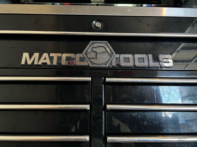 MATCO 57" X 28" DOUBLE BAY PRO SERIES WITH TOP HATCH AND ELECTRICAL OUTLET