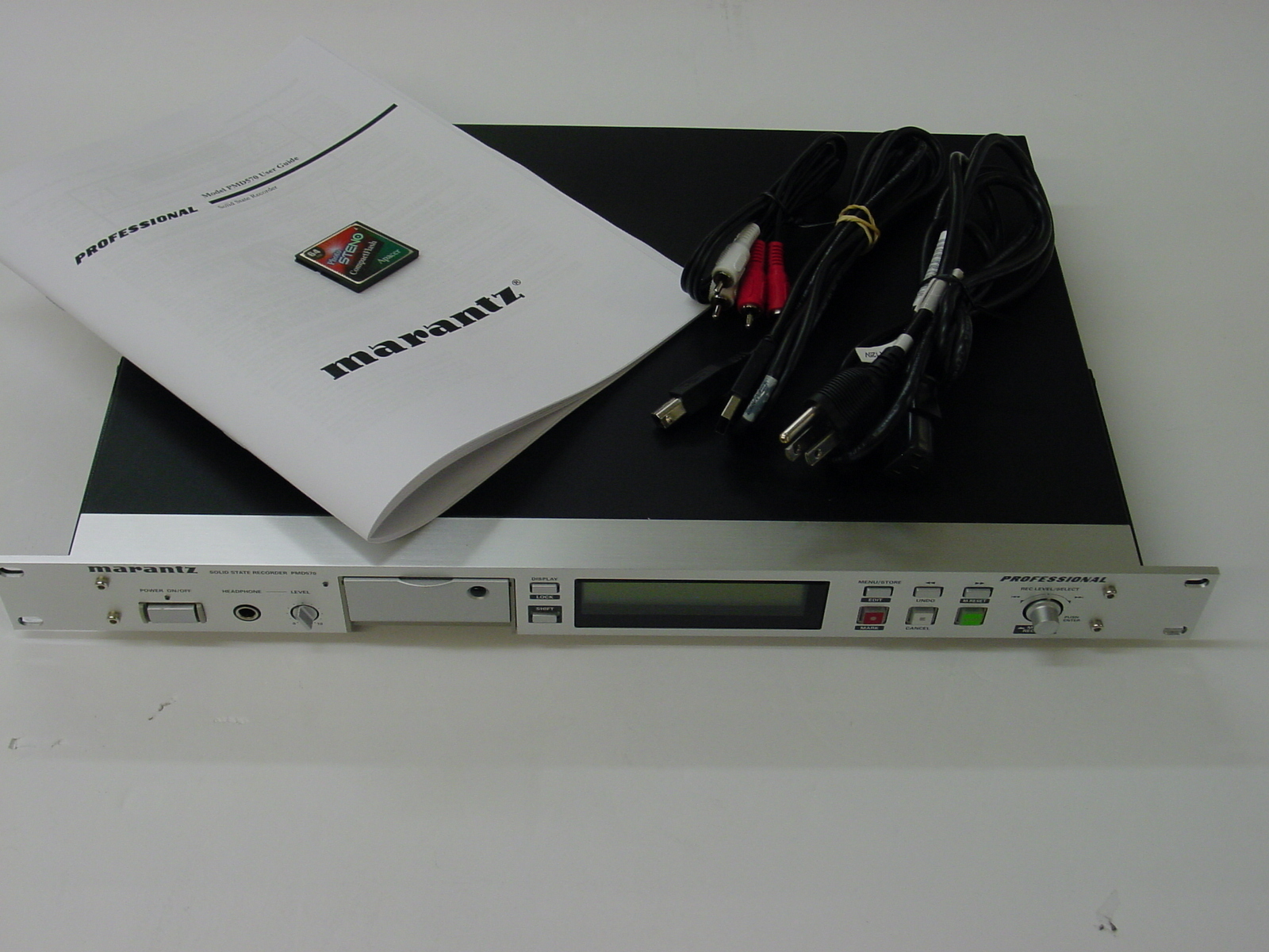 Super Clean Marantz PMD570 CF Rackmount Digital Recorder. Firmware Updated