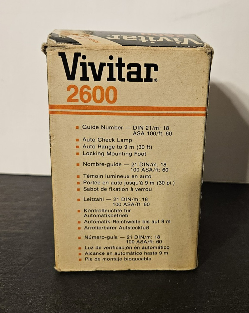Vivitar Auto 2600 Auto Electronic Flash For Camera Locking Mounting Foot
