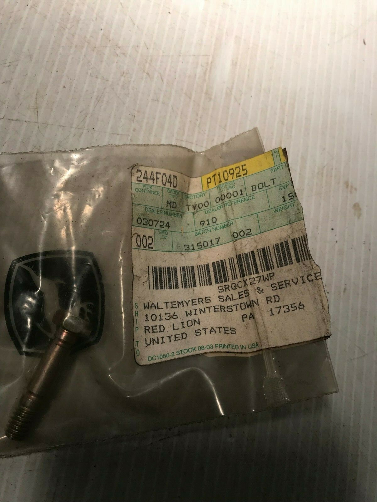 PT10925 GENUINE John Deere BOLT