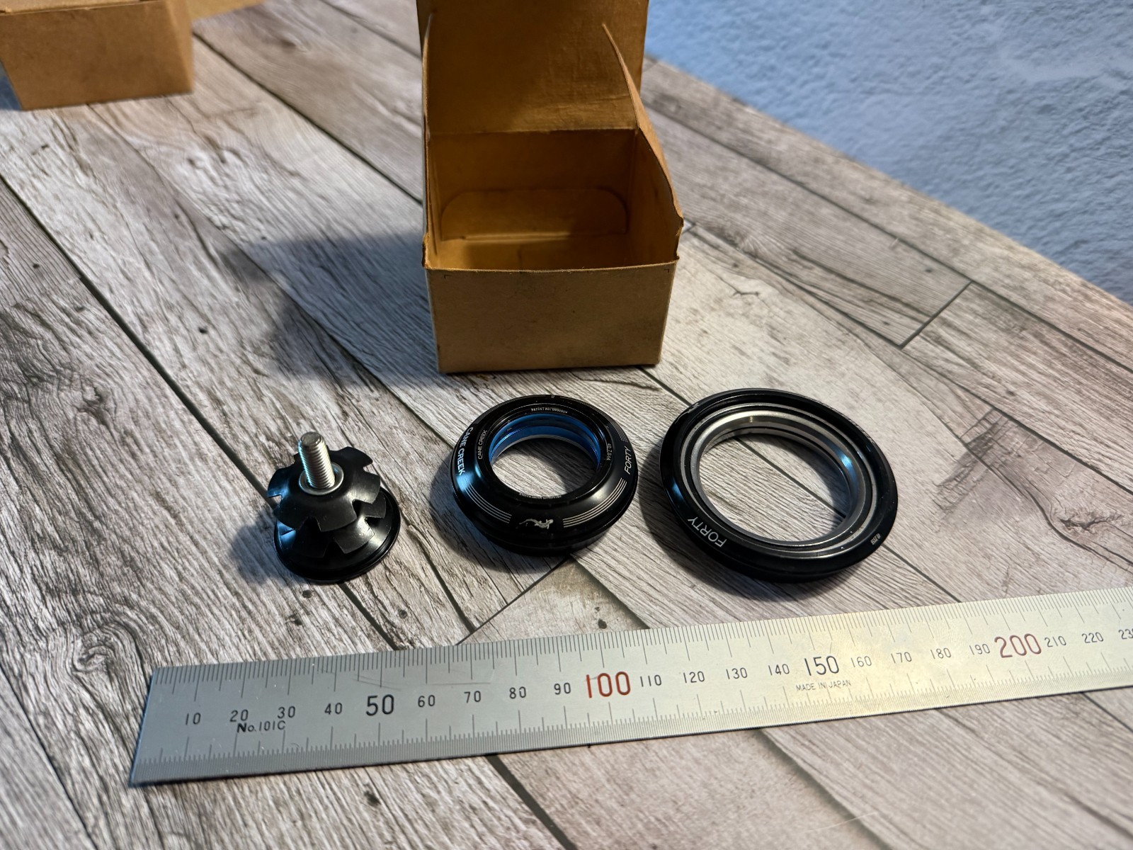 Cane Creek 40 Series Integrated Headset for Tapered Forks