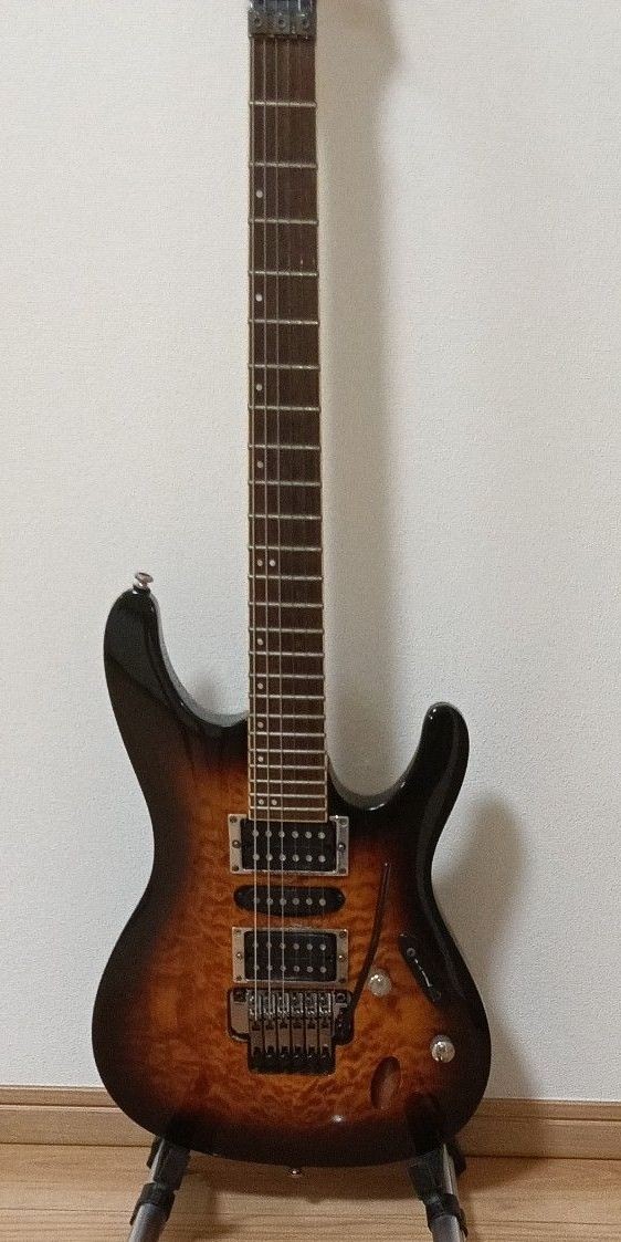 Ibanez S670QM Electric Guitar