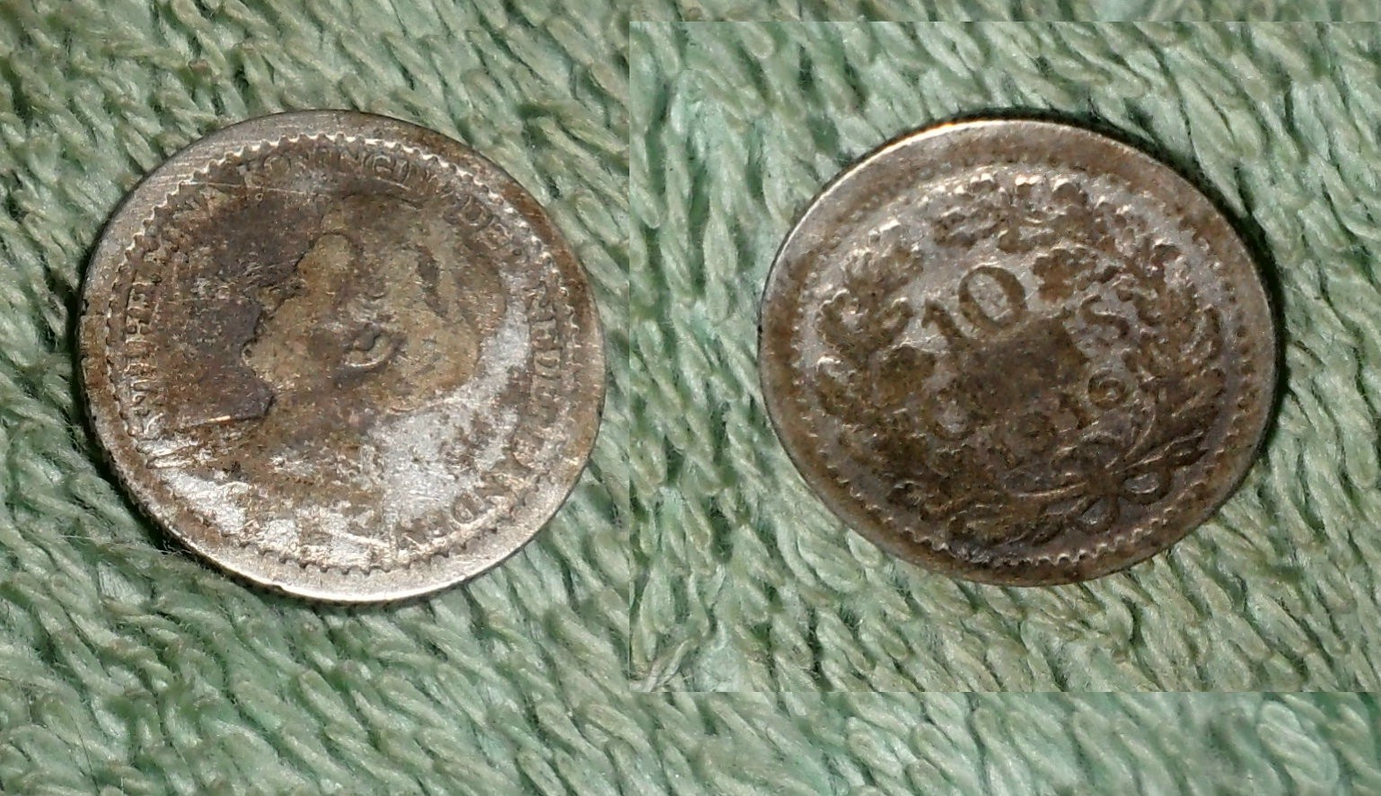 RFM 77378 World Coins Silver Netherlands 1916 10 Cents Fine Condition Y.39