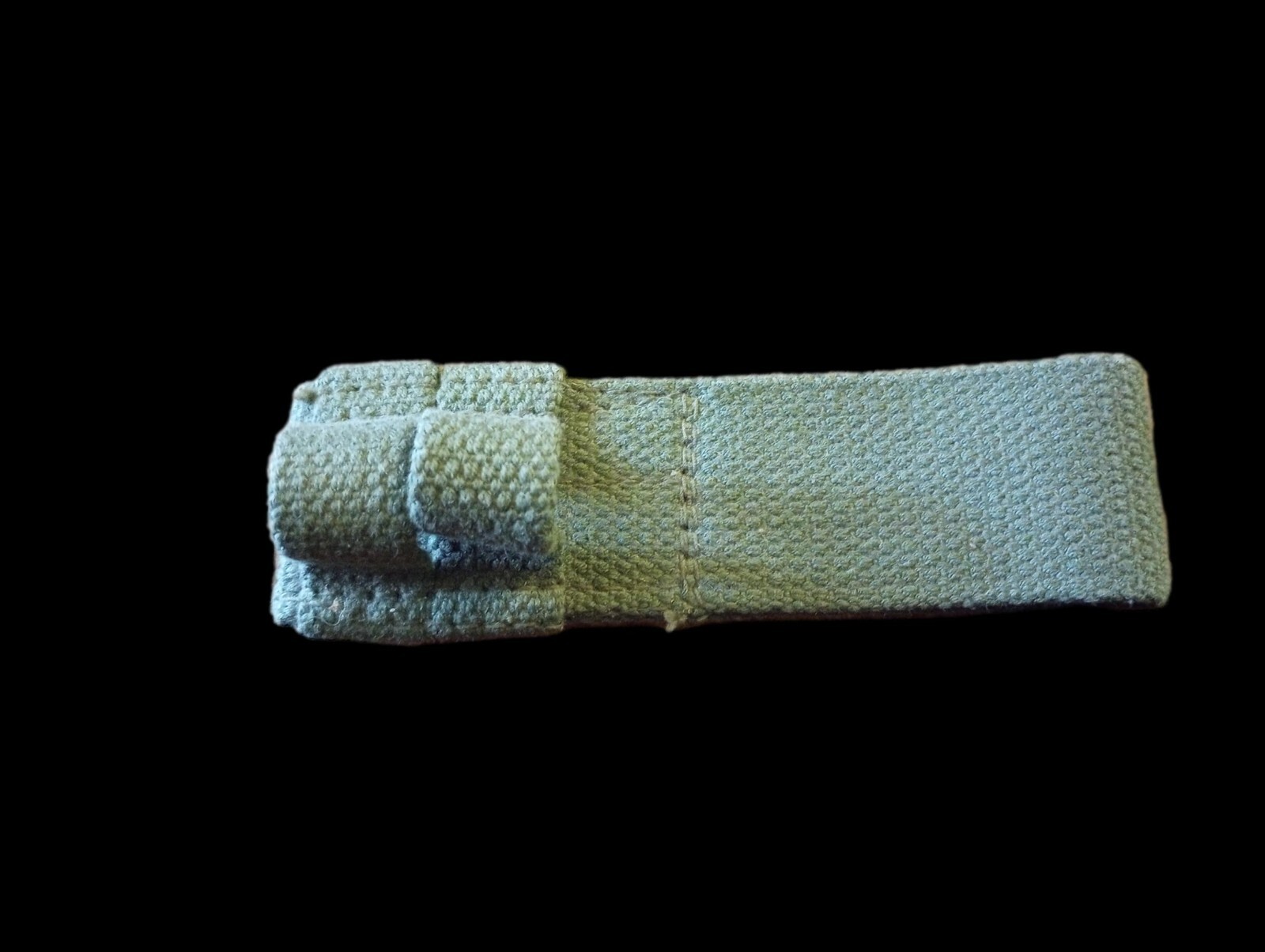 POST WWII BRITISH ENFIELD MILITARY P-51 WEB BAYONET SHEATH BELT FROG NO 4 1952