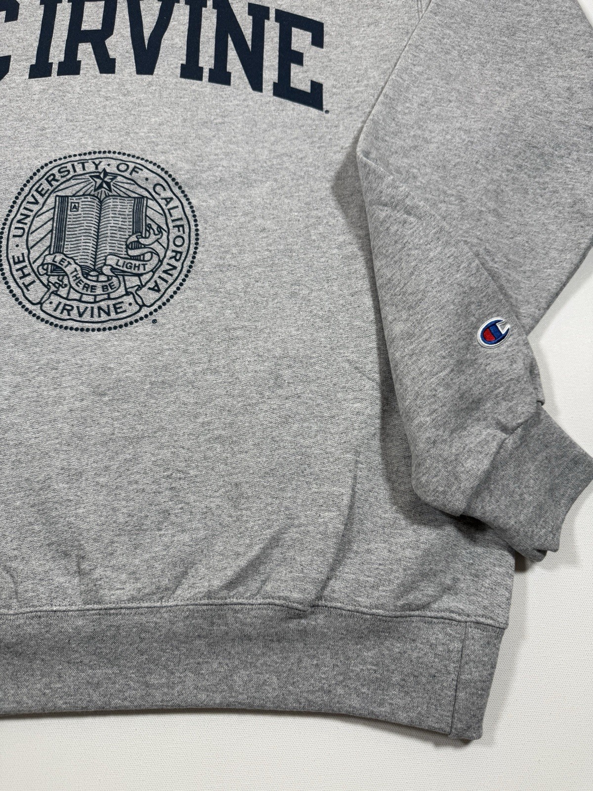 UC Irvine Anteaters Sweatshirt Mens Medium Gray Champion Fleece Crewneck NWT