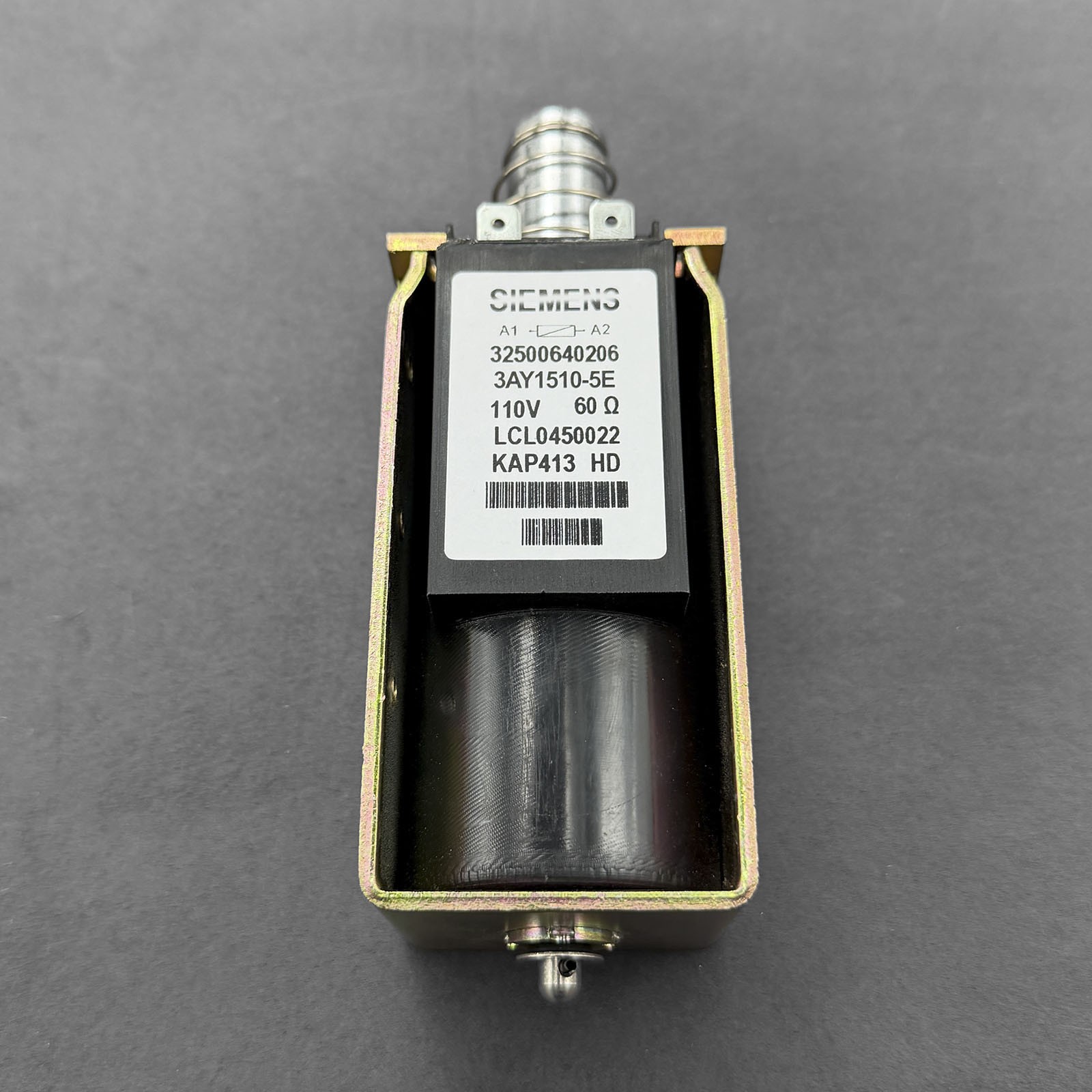 New Coil Electromagnet 3AY1510-5E 60 Ω  LCL0450022 110V