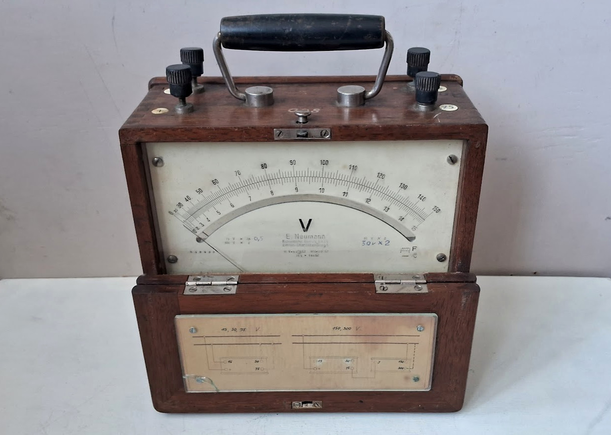 Antique E. Neumann Voltmeter Collectible Measuring Instrument Wooden Case 30s