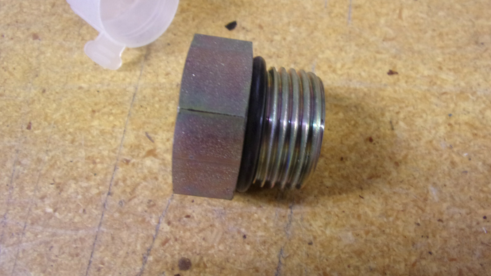 AGCO 24K000008B PLUG FITTING TRACTOR PARTS